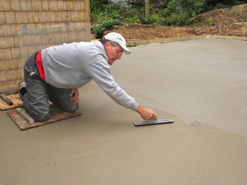 Cement Pouring in Favorable Weather